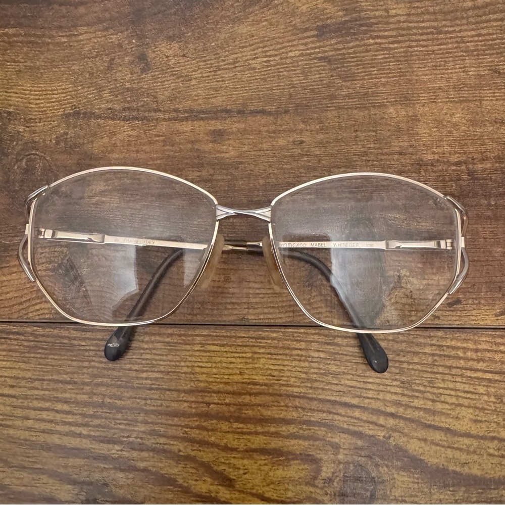 Luxottica Vintage‎ Italian Oval Gold Metal Eyeglass Frames Only 56-15 130